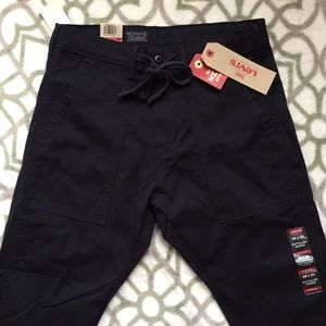 levi's men's battalion jogger pant